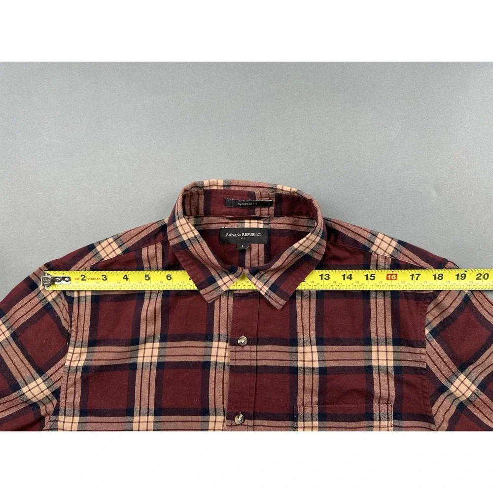 Banana Republic Men's Plaid Untucked Fit Shirt‎ Size Large Long Sleeve Button Up